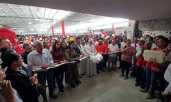 Arnulfo Urbiola inauguró obras de rehabilitación del mercado Colón