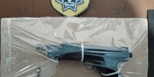 Detenido con arma de fuego hechiza en Ciudad Fernández
