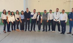 Alcalde Urbiola instala comité escolar 57 en la primaria Vicente Guerrero