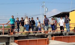 Realizaron jornada de limpieza en el canal de La Media Luna