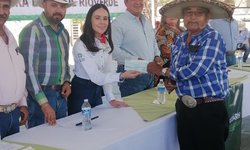 Gobierno del Estado apoya al campo ante crisis hídrica