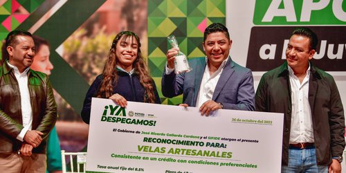 Ricardo Gallardo da apoyo a Jóvenes para cumplir sus sueños