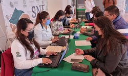 Gobierno acerca empleo temporal a jóvenes