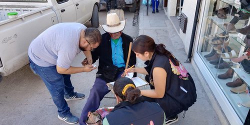 Escuadrón AVE, auxilia a un adulto mayor a volver a su hogar en la comunidad de La Laborcilla