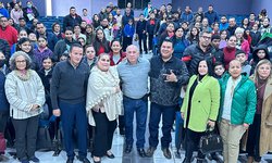 Entregan becas a estudiantes de Rioverde y la Zona Media por más de 3.6 MDP