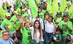 Ruth González convoca a la capital a unirse al cambio