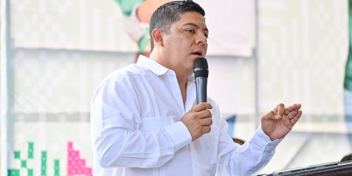 Gobernador anuncia cambio de titular en la Secretaría de Finanzas