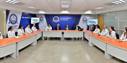 Vicefiscalía Científica recibe acreditación de ANAB: FGESLP