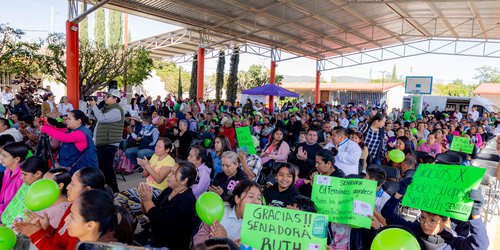 DIF estatal inaugura "Feria de la Salud" en Ciudad Fernández