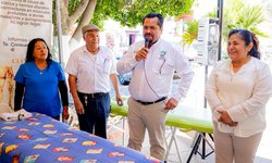Alcalde y presidenta del DIF asisten a jornada de Medicina Tradicional en Ciudad Fernández