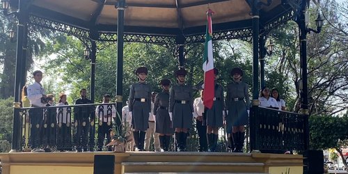 CDFDZ conmemora el 163 aniversario de la Batalla de Puebla con acto cívico