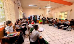 Inician pláticas de orientación y educación alimentaria en la escuela Benito Juárez