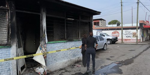 Se incendiaron las antiguas instalaciones del rastro municipal de Villa de Pozos