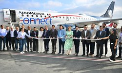 Inaugura Ricardo Gallardo la nueva ruta aérea San Luis Potosí - Atlanta.