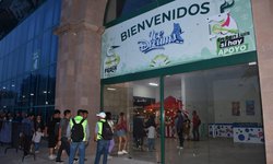 Ofrecen empleos temporales en la FENAPO