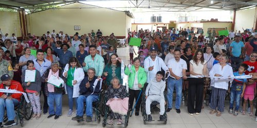 Habitantes de Rayón reciben atención médica gratuita