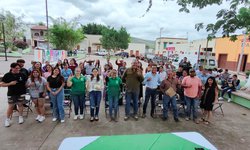 Reitera alcalde de Lagunillas compromiso con la educación y becas estudiantiles