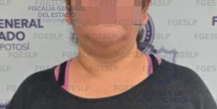 Detienen en flagrancia a Reyna "N" por presunto robo a casa