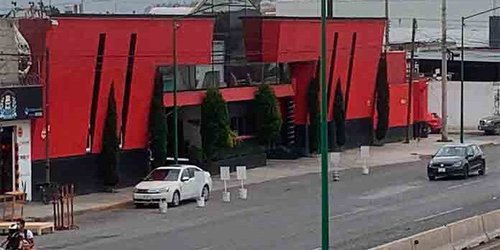Regidora de Villa de Pozos  protagoniza escándalo en motel de carretera