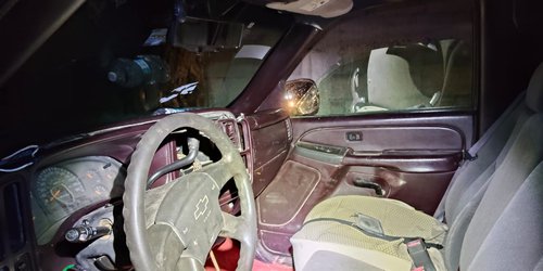 Recuperan vehículo con reporte de robo en Ciudad Fernández