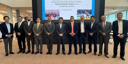 Celebra IP apertura de oficina de representation de SLP en Japón