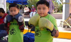 Función de boxeo tipo olímpico en Villa de Pozos