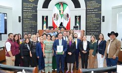 Gobierno Estatal entrega cuarto informe d resultados al Congreso