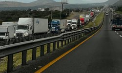 Precaución en la Carretera 57 por percance vial