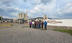 Santa Catarina gestiona insumos para construcción de caminos rurales