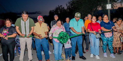 Inauguran la rehabilitación de la calle Colón en el ejido Los Llanitos