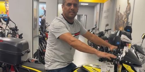 Alcalde de Tamasopo rifará motocicletas para obreros del Ingenio Alianza Popular en Tambaca