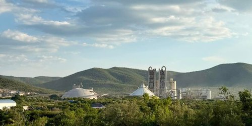 Vecinos de Cerritos denuncian caída de polvo sospechoso; autoridades ambientales realizarán inspección