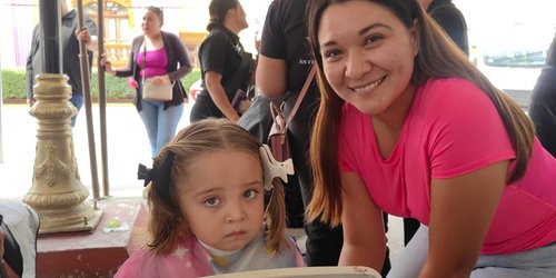 Niña de tres años dona su cabello para apoyar a pacientes con cáncer en Ciudad Fernández