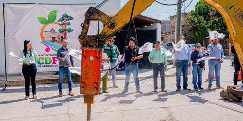 Avanza modernización de drenaje sanitario en el centro de Ciudad Fernández