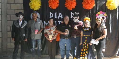 Celebran el Día de Muertos con concursos y tradiciones en el CAM “Esperanza López Cruz” de San Ciro de Acosta