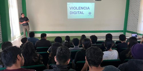 Realizan talleres de prevención de la violencia en el CBTA 187, en San Ciro de Acosta