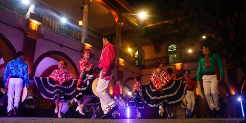 UASLP celebra la Revolución Mexicana con música, danza y tradición en el Edificio Central