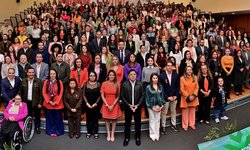 Ricardo Gallardo refrenda compromiso con una vida libre de violencia para las mujeres