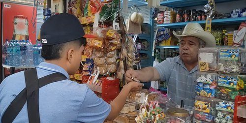 Comerciantes esperan aumentos en bebidas y cigarros al cierre de año