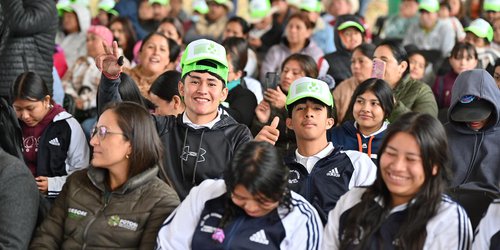Familias de Alaquines agradecen a Ricardo Gallardo por obras y programas de vivienda