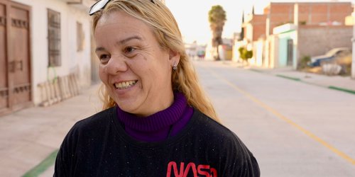 Vecinos de Las Mercedes agradecen a Paty Aradillas por rehabilitación vial