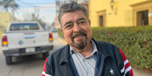 Director de secundaria advierte falta de preparación ante nuevas expresiones de identidad juvenil