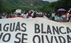 Piden justicia a 25 años de masacre de Aguas Blancas