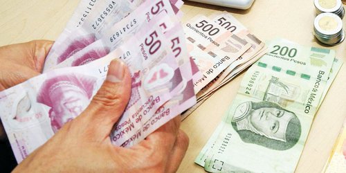 Solo 33% ahorrará su aguinaldo: Condusef