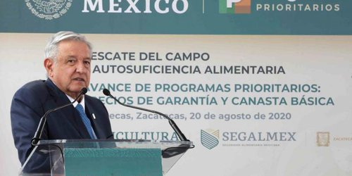 Remesas están salvando a México de la crisis: AMLO