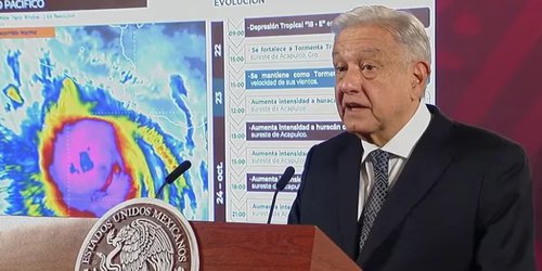 AMLO: Guerrero está incomunicado tras el impacto del Huracán Otis; no hay pérdidas humanas