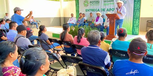 Ejecutivo estatal lleva apoyo a productores cafetaleros de SLP