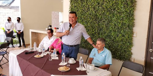 Celebran 32 años de fundación del Sindicato del Ayuntamiento