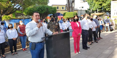 "Quien no quiera trabajar que se vaya", mensaje del alcalde a funcionarios