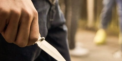 Asaltan farmacia en pleno centro de Rioverde; empleados bajo amenaza
